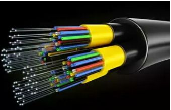 富通鑫茂欲“吃下”富通成都 業(yè)務(wù)整合背后的關(guān)聯(lián)交易與光纖銷(xiāo)售依賴